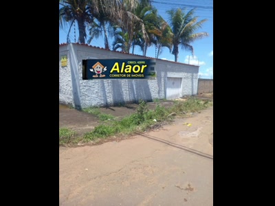 Casa 3/4 na Rua 30 – Abaixo da Prefeitura